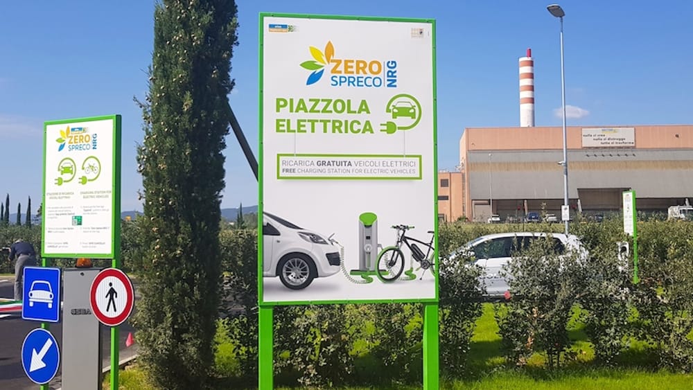 Arezzo: dai rifiuti all’energia per alimentare veicoli elettrici.